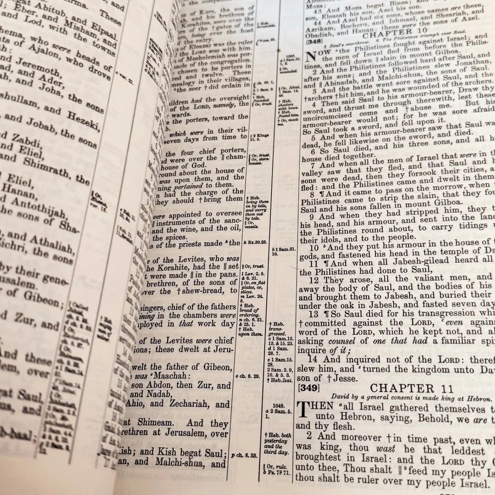 Heirloom Family Bible‎